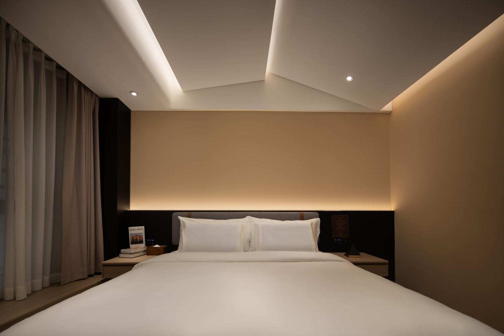 See You Soon At The Ritz Rose Summer Hotel Sanya Exterior photo